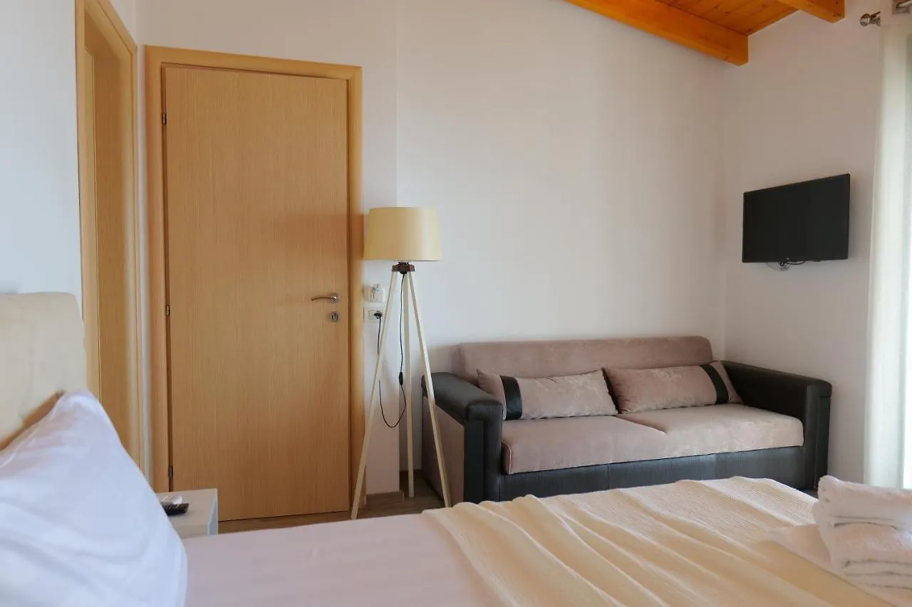 Alex & Sofi Hotel Himare