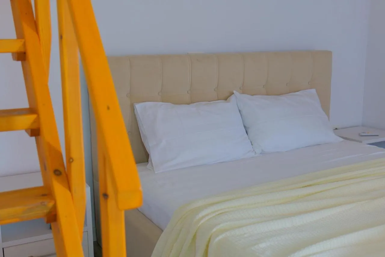 Alex & Sofi Hotel Himare 0*,  Albania