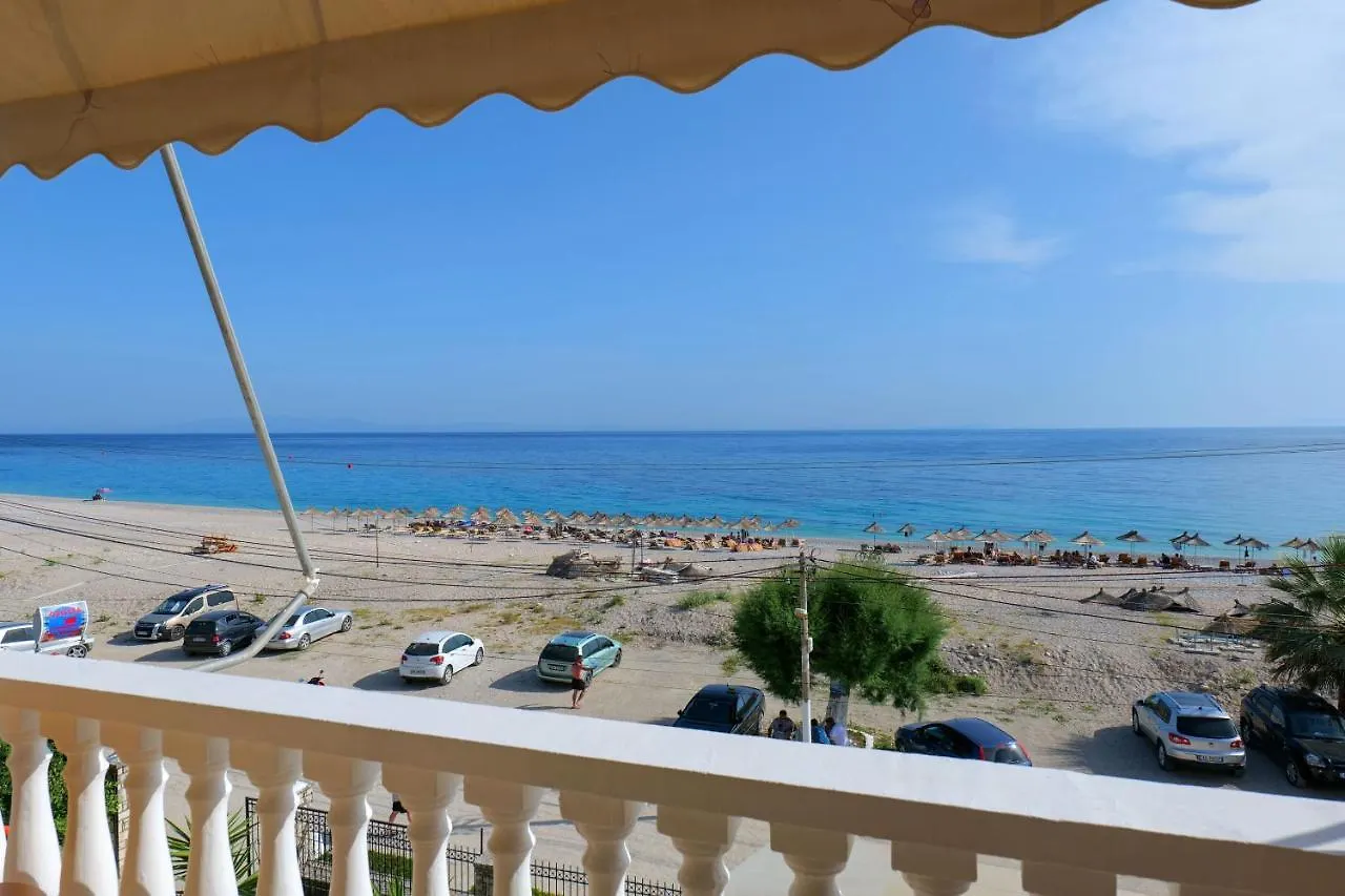 Alex & Sofi Hotel Himare Apartment