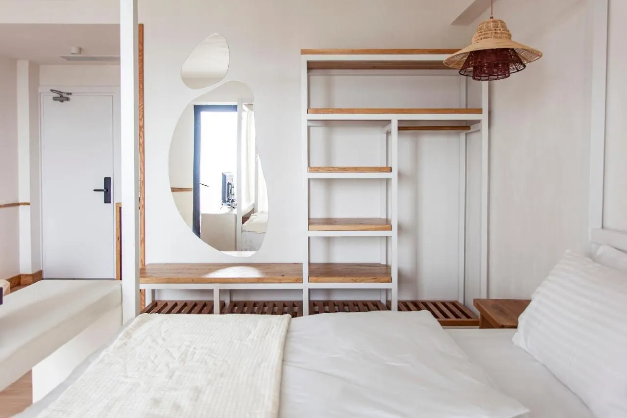 Alex & Sofi Hotel Himare Appartamento