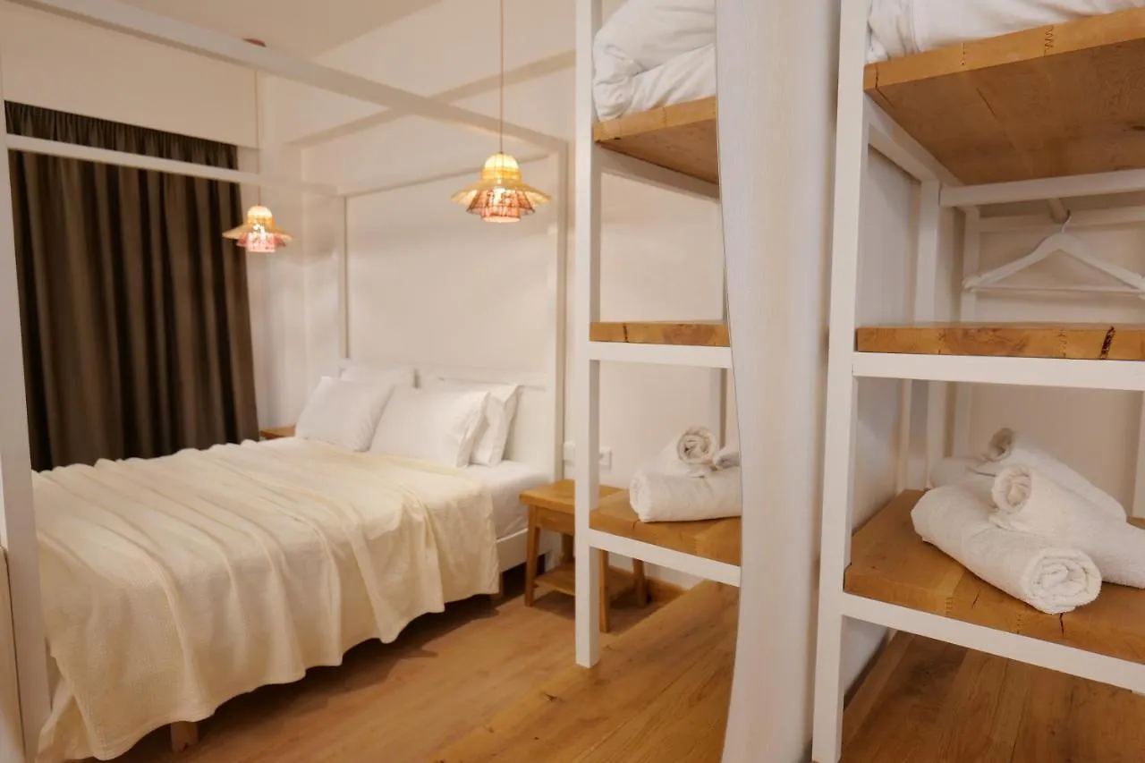 Alex & Sofi Hotel Himare Appartamento